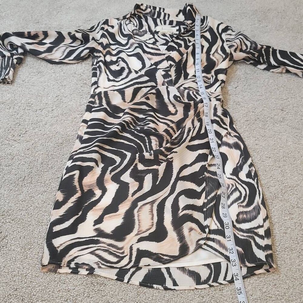 Anthropologie Women's Animal Print Mini Wrap Dress Size 0 - Picture 10 of 12